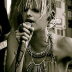 Automatic Loveletter’s Juliet Simms on ‘The Voice’