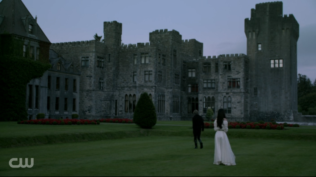 reign - mary & francis - castle view