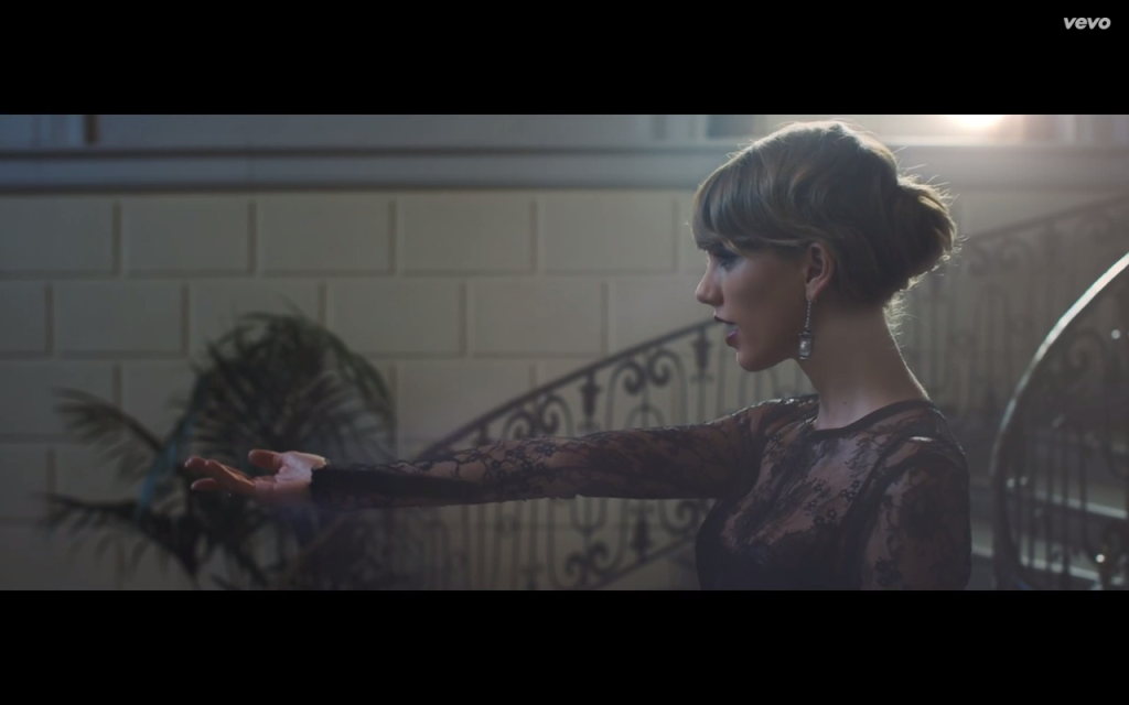 taylor swift blank space fashion black lace